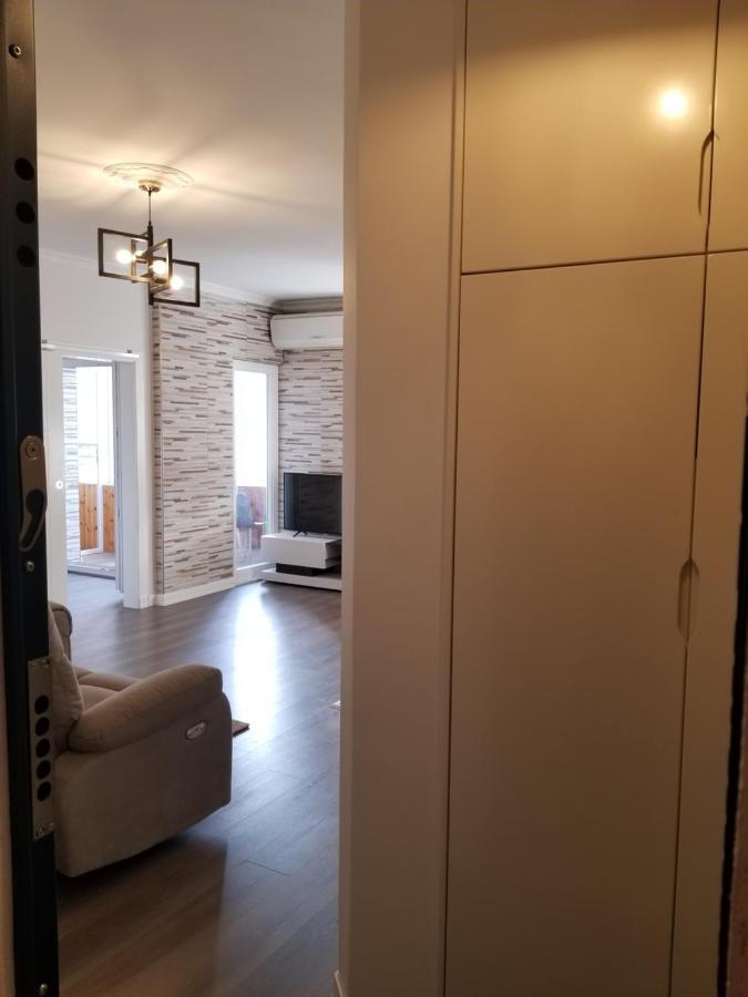 Oro Apartments Тирана Екстер'єр фото