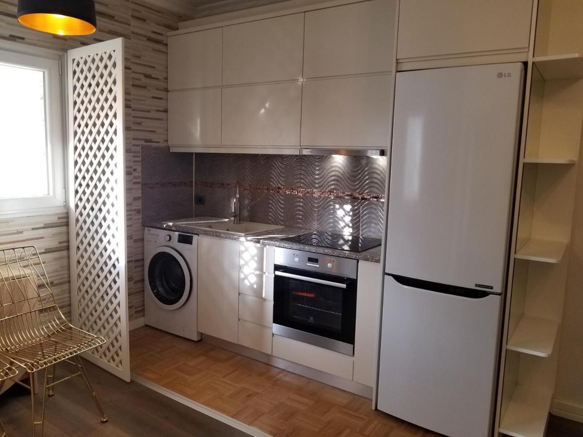 Oro Apartments Тирана Екстер'єр фото