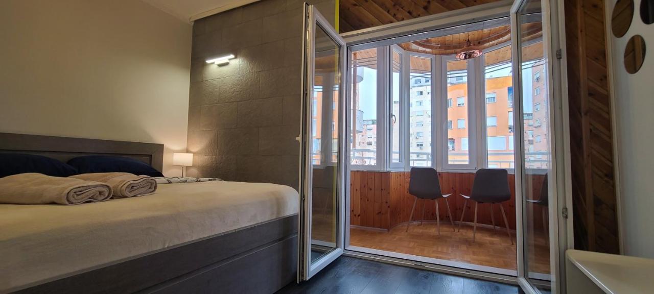 Oro Apartments Тирана Екстер'єр фото