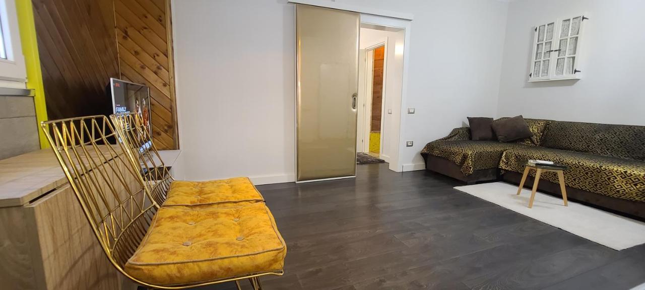 Oro Apartments Тирана Екстер'єр фото