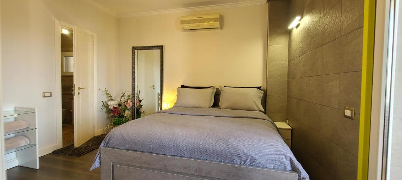 Oro Apartments Тирана Екстер'єр фото